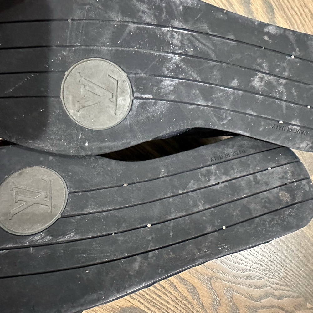 Louis Vuitton Black and Brown Sneakers - Picture 6 of 6